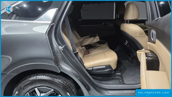KIA SORENTO HEV 1.6 2WD