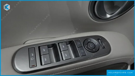 HYUNDAI PALISADE GASOLINE 2.5T 4WD 7-SEATER