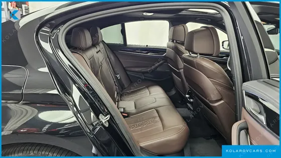 BMW 5 SERIES 530E M SPORT