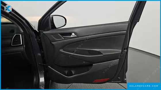 HYUNDAI TUCSON DIESEL 2.0 2WD