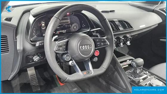 AUDI R8 5.2 V10 PERFORMANCE COUPE