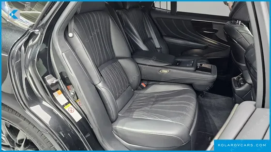 LEXUS LS 3.5 LUXURY AWD