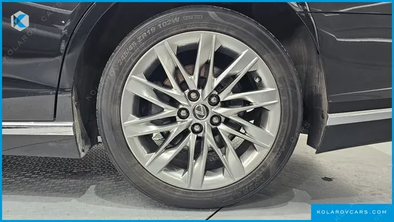 LEXUS LS 3.5 LUXURY AWD