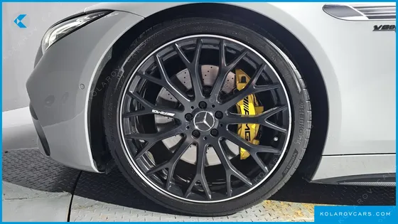 MERCEDES SL-CLASS AMG SL63 4MATIC+ PERFORMANCE