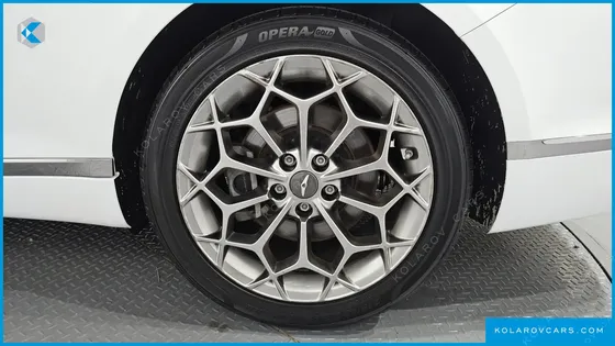 GENESIS G80 GASOLINE 2.5 TURBO 2WD