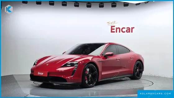 PORSCHE TAYCAN BASE