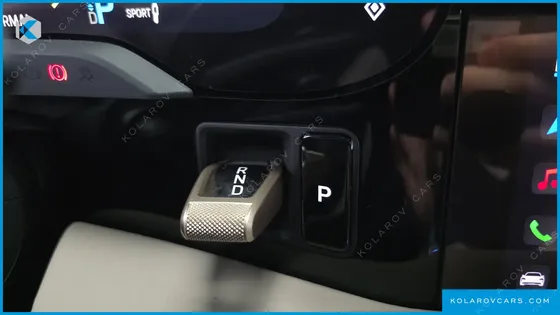 PORSCHE TAYCAN BASE