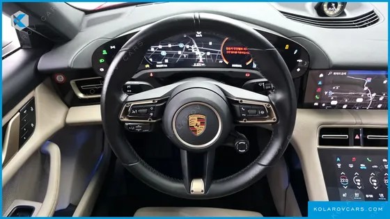 PORSCHE TAYCAN BASE