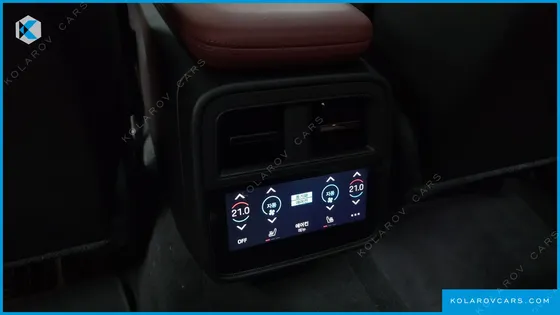 PORSCHE TAYCAN BASE