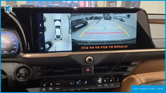 TOYOTA CROWN 2.5 4WD HYBRID