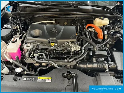 TOYOTA CROWN 2.5 4WD HYBRID