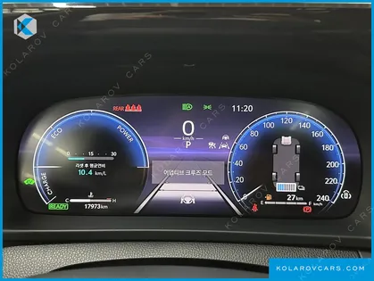 TOYOTA CROWN 2.5 4WD HYBRID