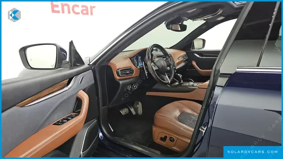 MASERATI LEVANTE 3.0 AWD GRANLUSSO