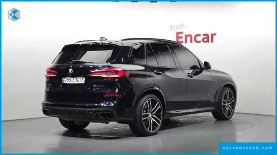 BMW X5 M50I