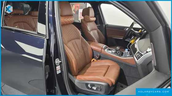 BMW X5 M50I