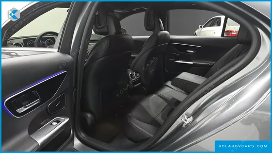 MERCEDES C-CLASS C300 4MATIC AVANTGARDE