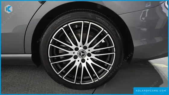 MERCEDES C-CLASS C300 4MATIC AVANTGARDE