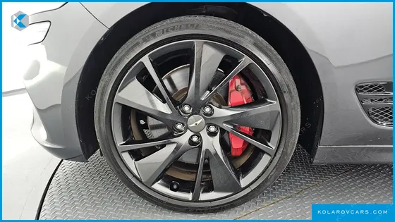GENESIS G70 GASOLINE 3.3T 2WD