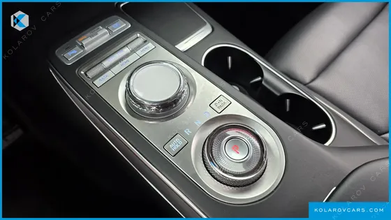 GENESIS GV70 E-AWD