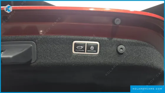 GENESIS G70 GASOLINE 3.3T 4WD