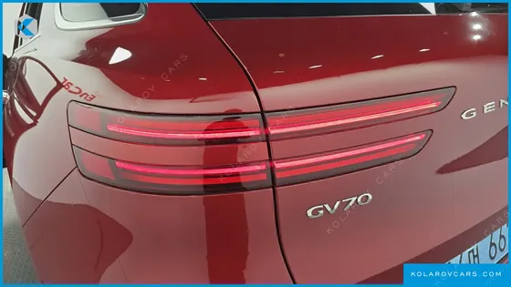 GENESIS GV70 E-AWD