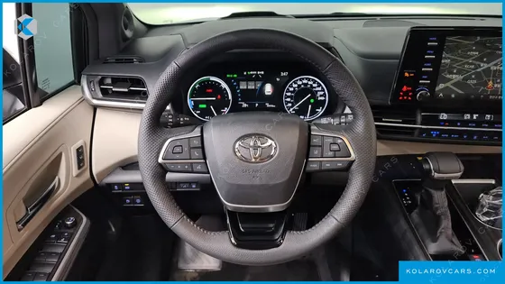 TOYOTA SIENNA 2.5 HYBRID 2WD