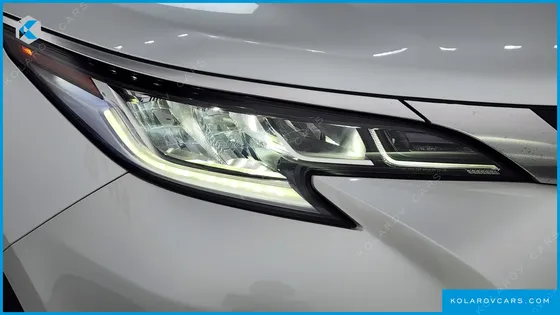 TOYOTA SIENNA 2.5 HYBRID 2WD