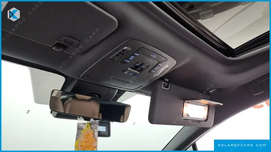 TOYOTA SIENNA 2.5 HYBRID 2WD