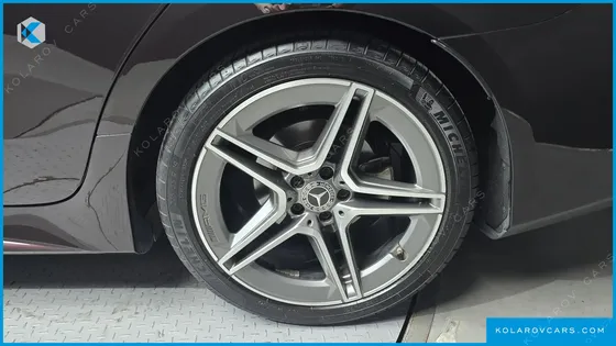 MERCEDES CLS-CLASS CLS300D AMG LINE