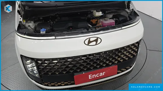 HYUNDAI STARIA HEV 1.6 LOUNGE 7-SEATER