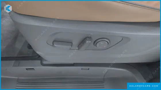 HYUNDAI STARIA HEV 1.6 LOUNGE 7-SEATER