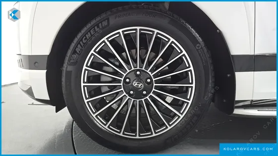 HYUNDAI IONIQ 9 PERFORMANCE TYPE AWD
