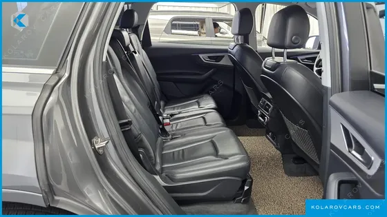 AUDI Q7 45 TFSI QUATTRO