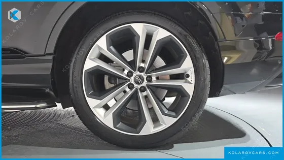 AUDI Q7 55 TFSI QUATTRO PREMIUM