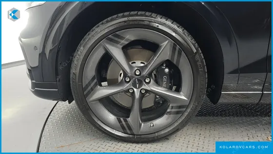 GENESIS GV70 2.5T GASOLINE 2WD