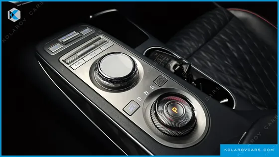 GENESIS GV70 2.5T GASOLINE 2WD