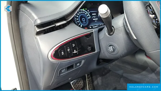GENESIS GV70 2.5T GASOLINE 2WD