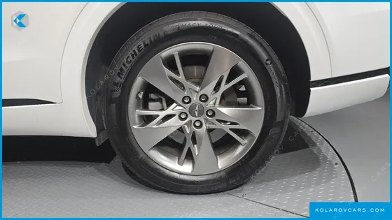 GENESIS GV70 2.5T GASOLINE 2WD