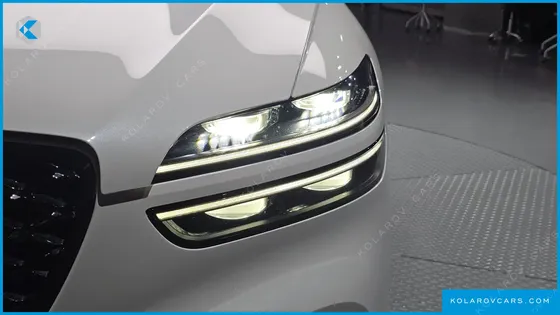 GENESIS GV70 2.5T GASOLINE 2WD