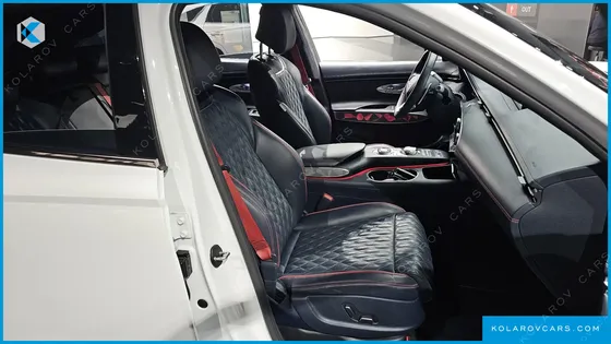 GENESIS GV70 2.5T GASOLINE 2WD