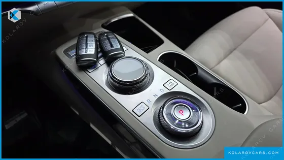 GENESIS GV70 2.5T GASOLINE 2WD