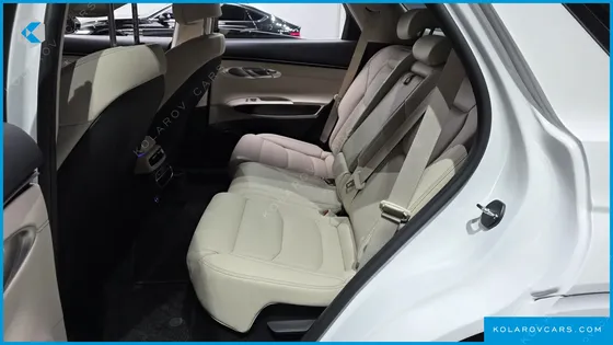 GENESIS GV70 2.5T GASOLINE 2WD