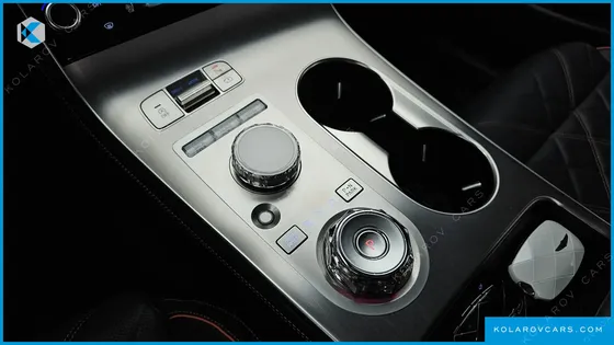 GENESIS GV70 2.5T GASOLINE 2WD