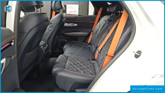 GENESIS GV70 2.5T GASOLINE 2WD
