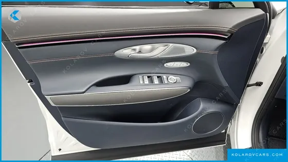 GENESIS GV70 2.5T GASOLINE 2WD