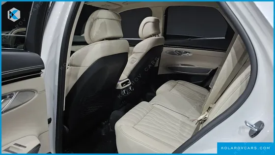 GENESIS GV70 2.5T GASOLINE 2WD