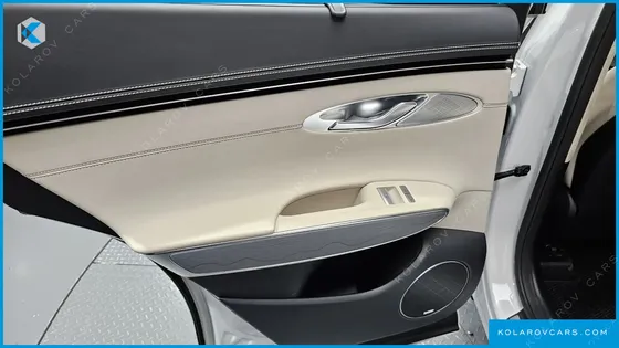 GENESIS GV70 2.5T GASOLINE 2WD