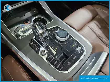 BMW X7 XDRIVE 40I DESIGN PURE EXCELLENCE 7-SEATER