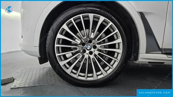BMW X7 XDRIVE 40I DESIGN PURE EXCELLENCE 6-SEATER