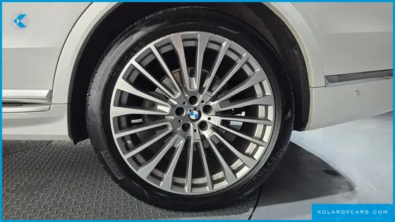 BMW X7 XDRIVE 40I DESIGN PURE EXCELLENCE 6-SEATER